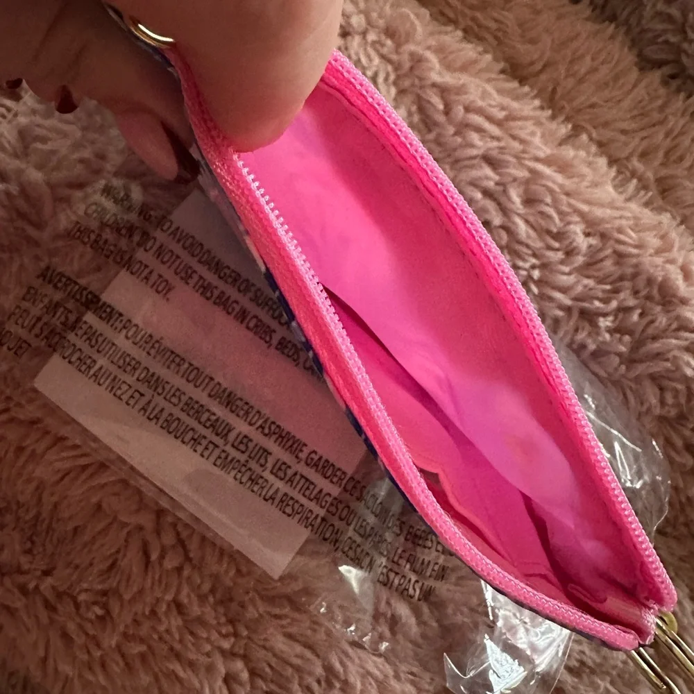 Lilly Pulitzer ocean print Blue and Pink Wristlet with Gold Accents summer beach